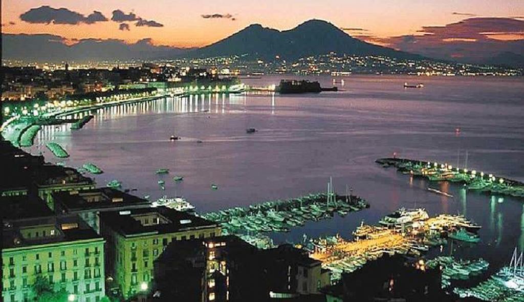 Bed & Breakfast Portanova Napoli Eksteriør billede