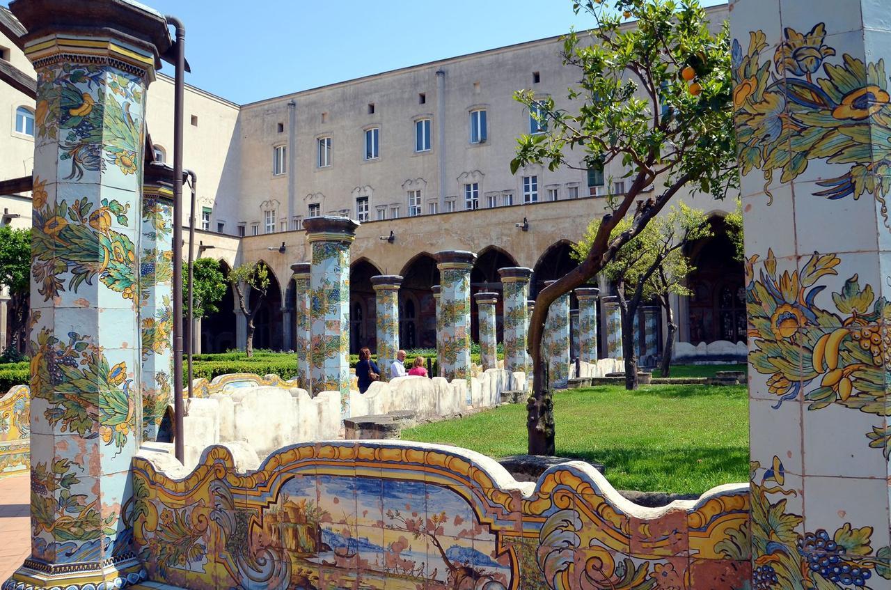 Bed & Breakfast Portanova Napoli Eksteriør billede