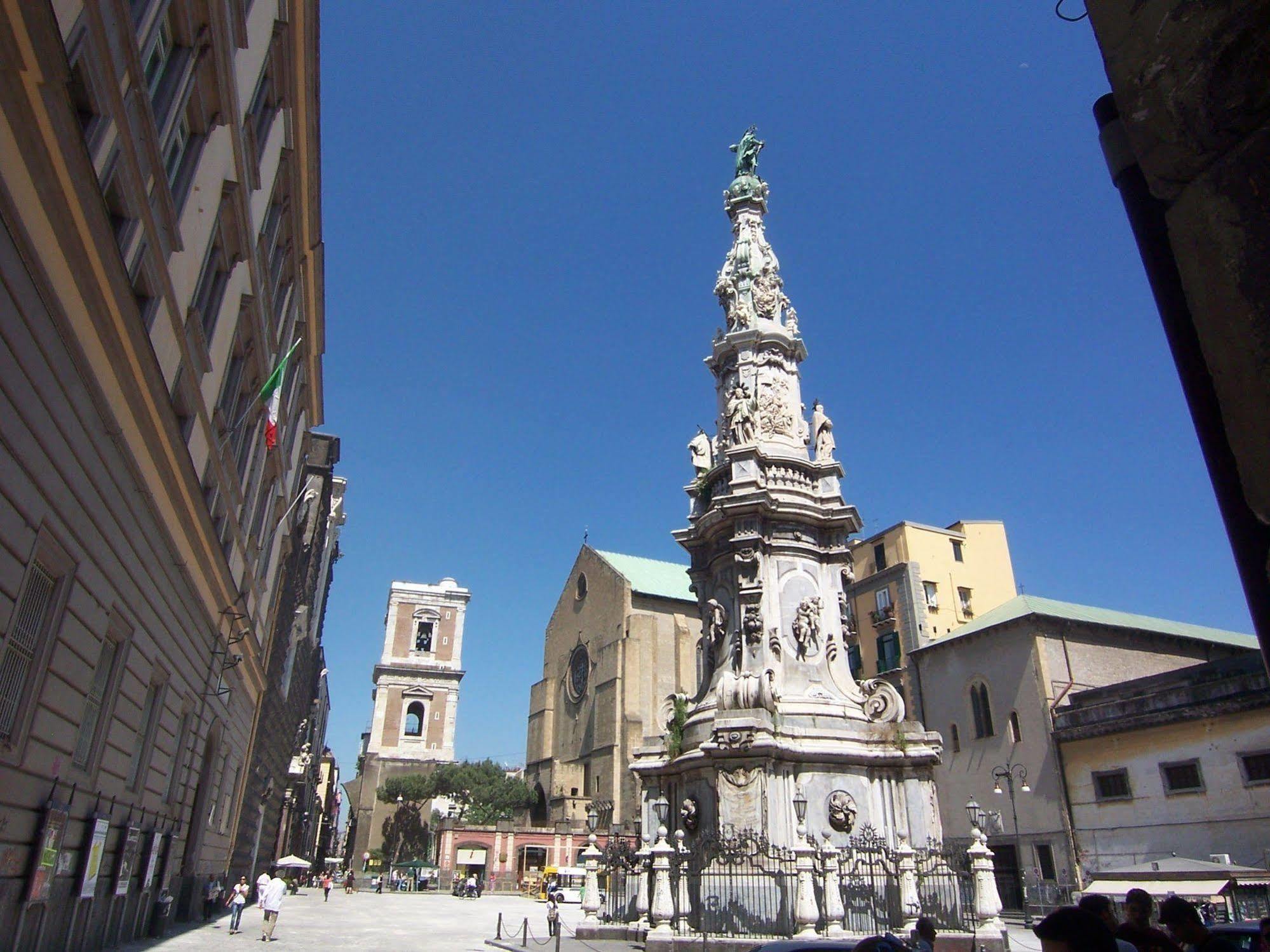 Bed & Breakfast Portanova Napoli Eksteriør billede