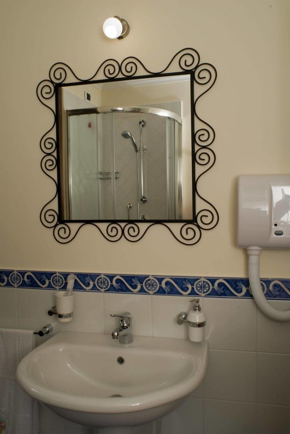 Bed & Breakfast Portanova Napoli Eksteriør billede