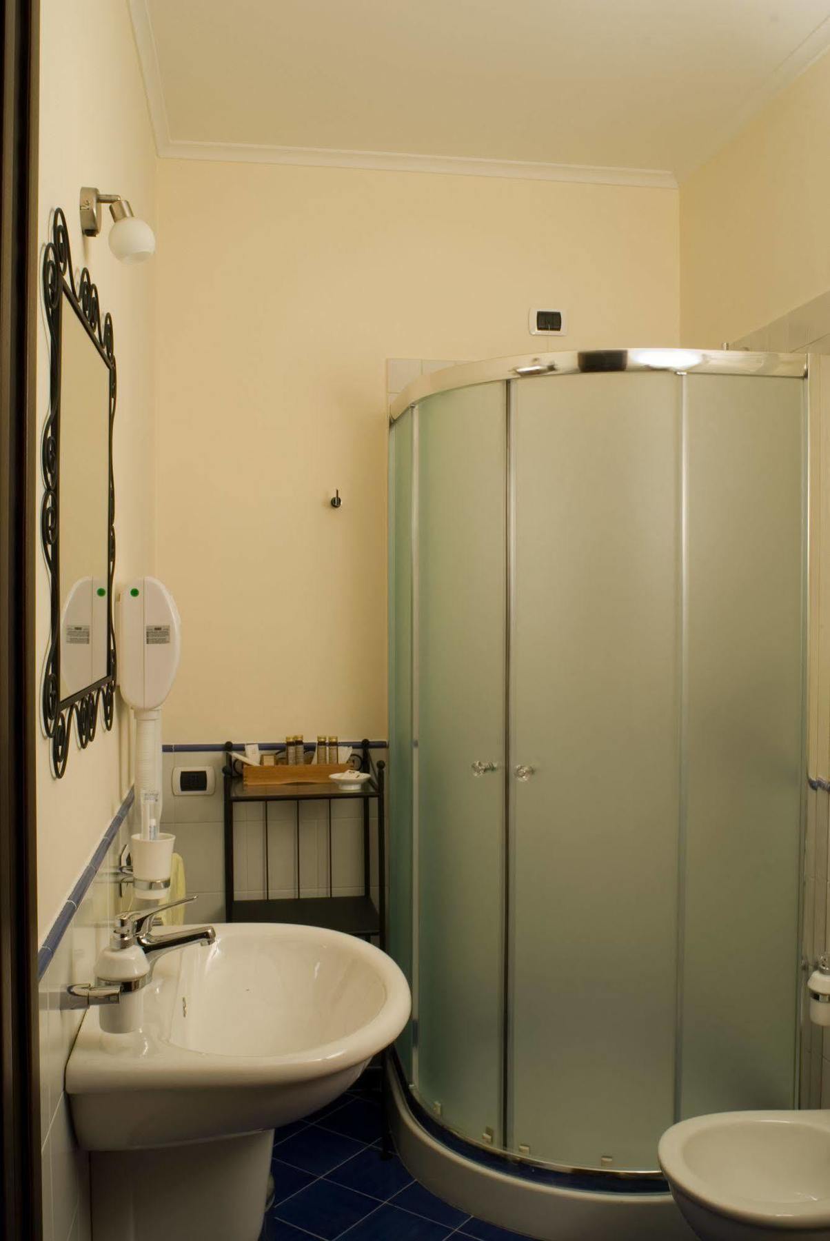 Bed & Breakfast Portanova Napoli Eksteriør billede